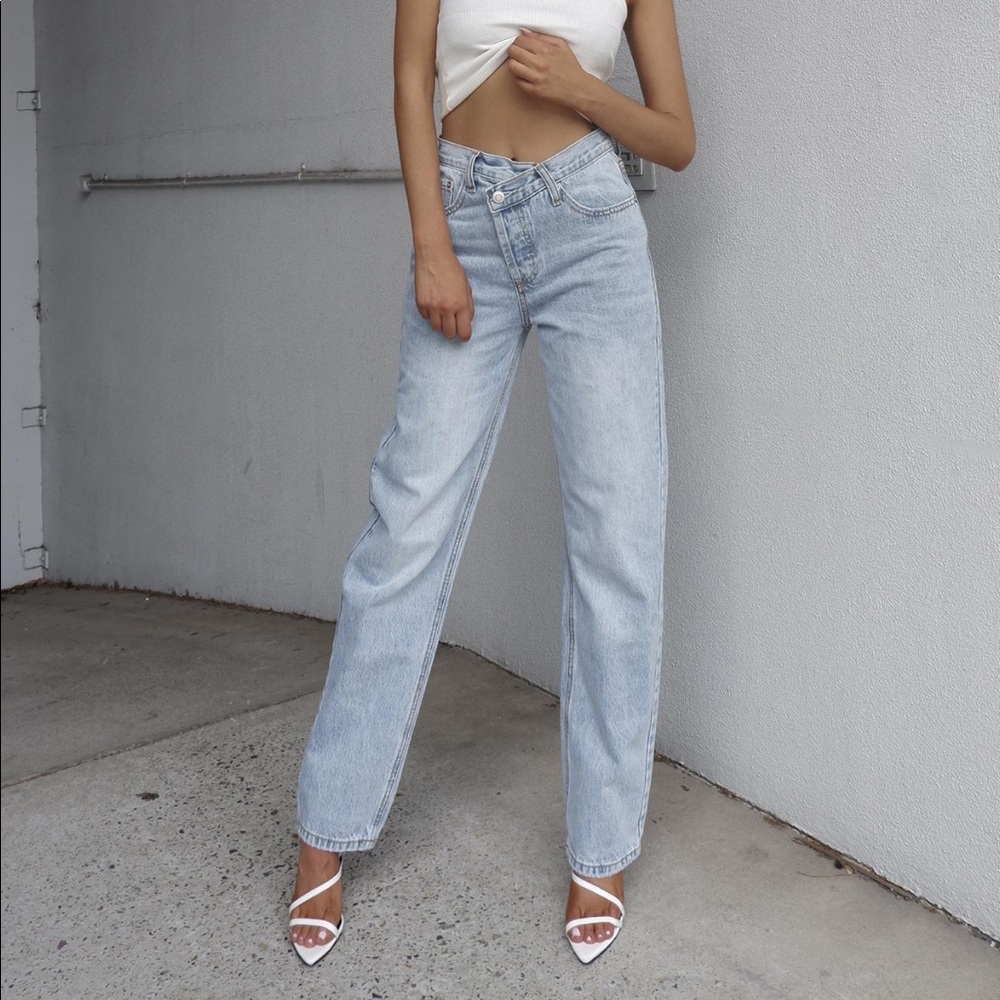 Princess Polly Holly Asymmetric Straight Leg Jean in Light Wash Denim